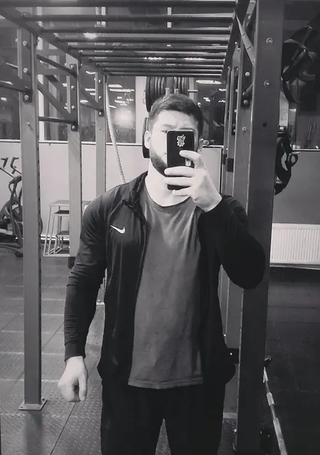 Я Maxxxsimus, 28, из Москвы, ищу знакомство для приятного времяпровождения