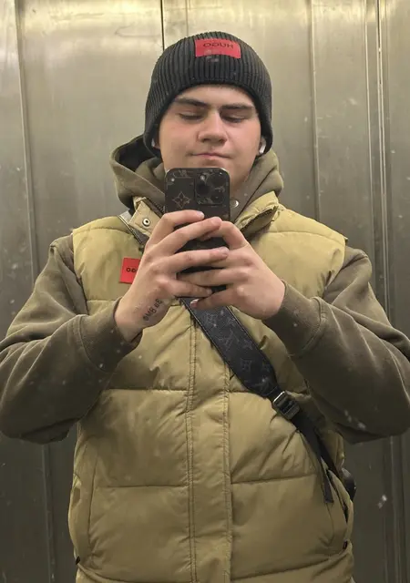 Я Makar, 21, знакомлюсь для приятного времяпровождения в Твери