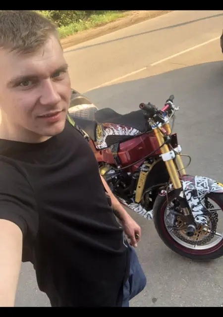 Влад из Лосино-Петровского, мне 32, познакомлюсь для дружбы