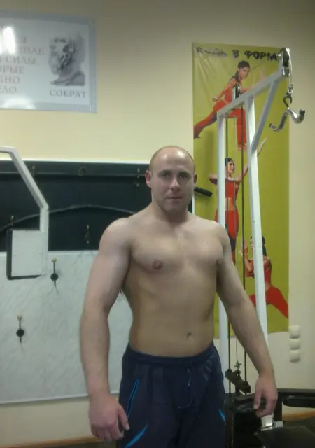 Я Сергей, 38, из Новомосковска, ищу знакомства без обязательств