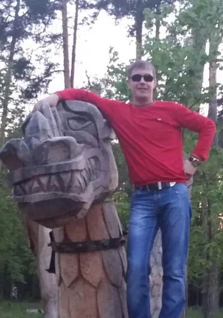 Sergey из Выксы, ищу на сайте постоянные отношения