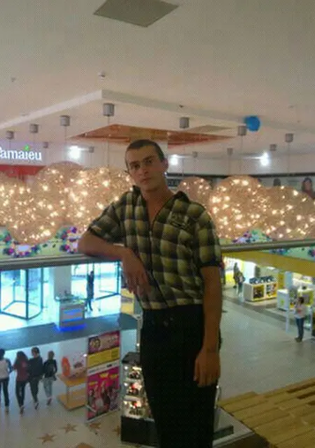 Я Сергей, 37, знакомлюсь без обязательств в Морозовске