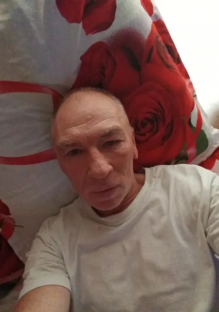 Андрей из Казани, мне 50, познакомлюсь без обязательств