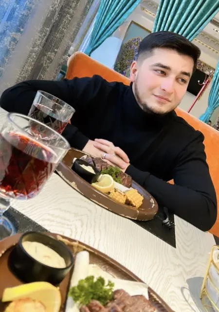 Я Руслан, 27, знакомлюсь без обязательств в Саранске