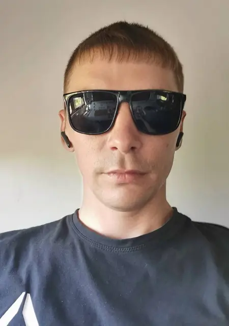 Сергей из Новосибирска, ищу на сайте постоянные отношения