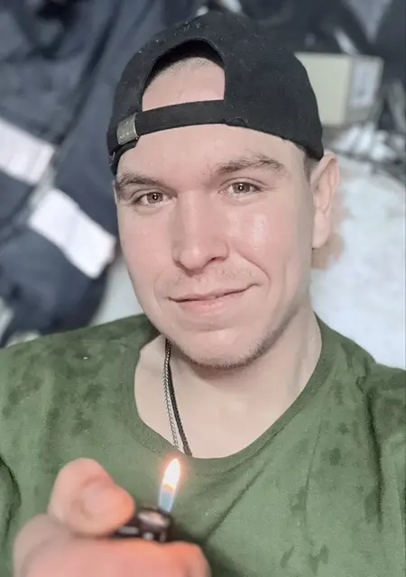 Anton из Белгорода, ищу на сайте знакомства на одну ночь