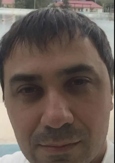 Ильнур из Уфы, мне 42, познакомлюсь для общения