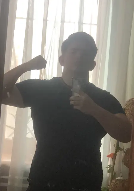 Я Тимур, 18, знакомлюсь для постоянных отношений в Оренбурге