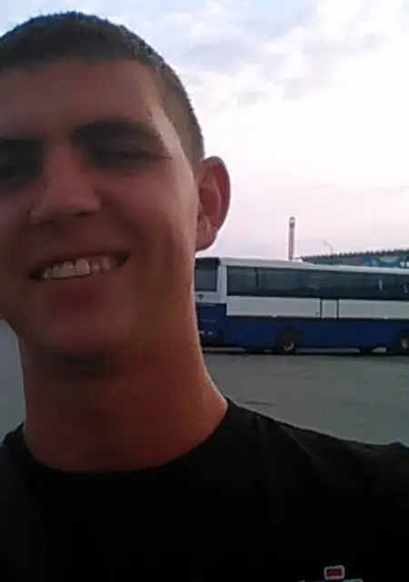 Антон из Белореченска, ищу на сайте знакомства на одну ночь