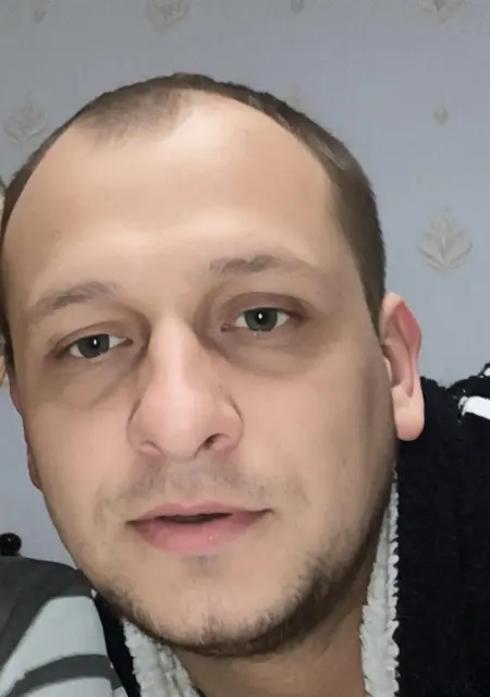 Dima из Минеральных Вод, ищу на сайте знакомства на одну ночь