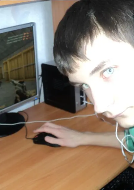 Я Александр, 31, из Южноуральска, ищу знакомство для вирта