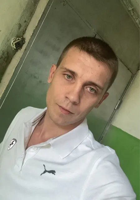 Артем из Бийска, ищу на сайте дружбу