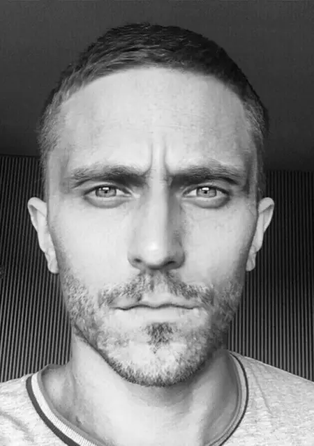 Я Ден, 36, из Иркутска, ищу знакомство для постоянных отношений