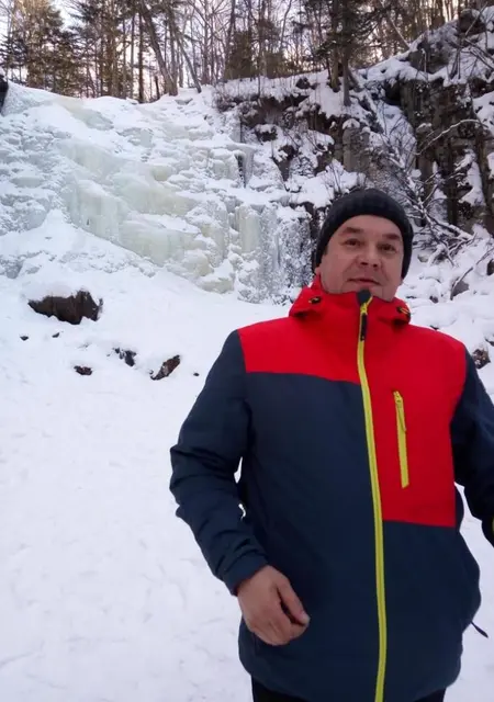 Я Эдуард, 50, знакомлюсь на одну ночь в Благовещенске