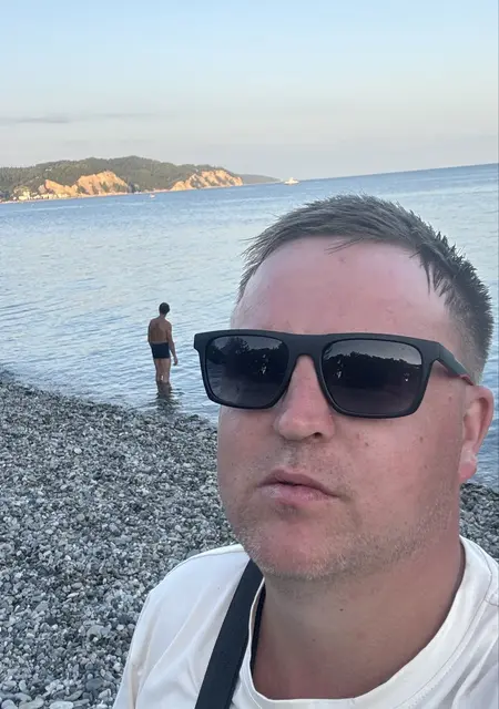 Я Ivan, 34, из Выборга, ищу знакомство для постоянных отношений