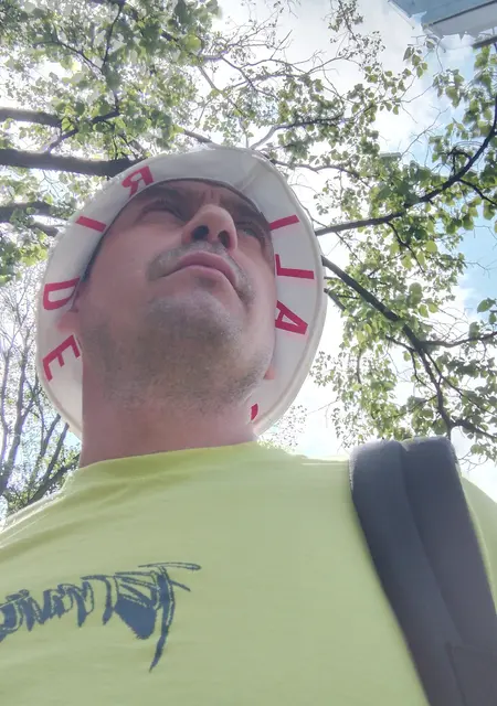 Александр из Гукова, ищу на сайте знакомства без обязательств