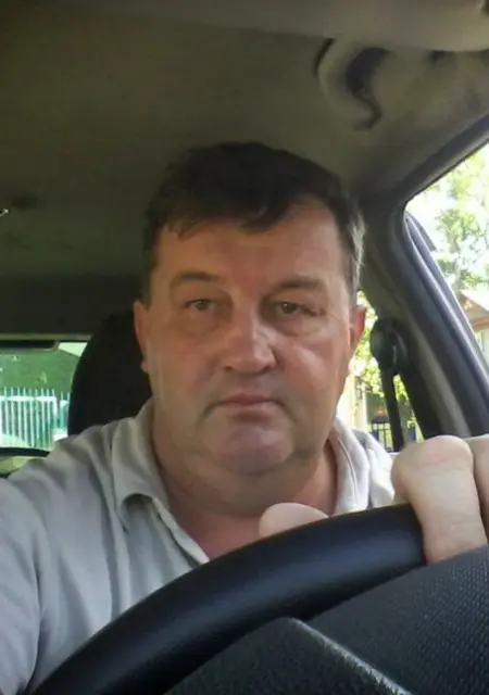 Я Pavel Tokarev, 57, из Северодвинска, ищу знакомства без обязательств