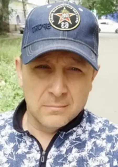 Олег из Самары, мне 59, познакомлюсь без обязательств