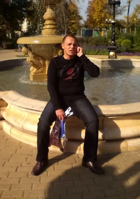 Иван Калинин из Лабинска, ищу на сайте знакомства без обязательств