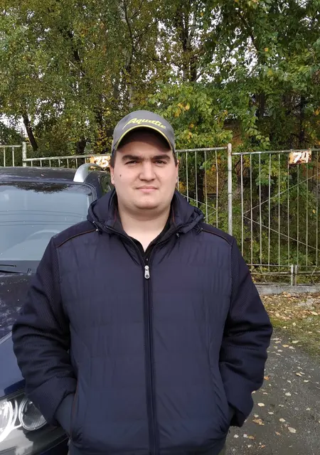 Кирилл из Екатеринбурга, ищу на сайте знакомства без обязательств