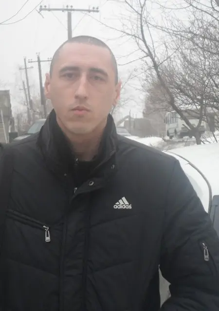 Владимир из Вольска, мне 46, познакомлюсь на одну ночь