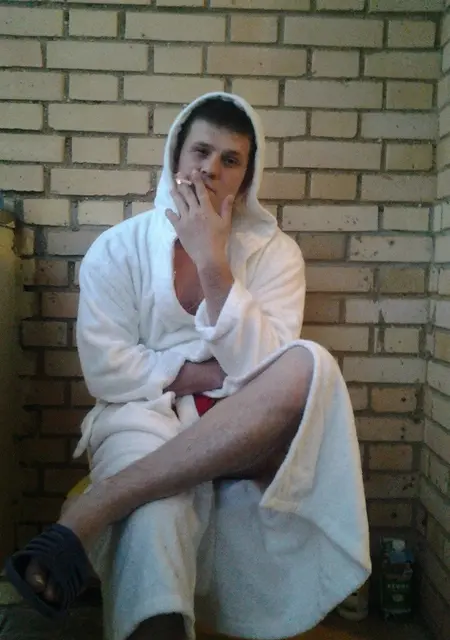 Я Алег, 35, из Истры, ищу знакомства на одну ночь