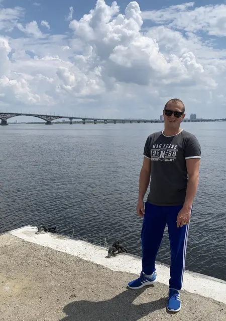 Я Максим, 33, знакомлюсь для вирта в Уфе