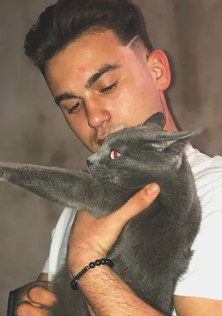 Дима из Жуковского, мне 22, познакомлюсь для общения