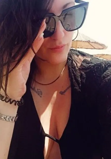 Tracy из Афин, ищу на сайте знакомства без обязательств