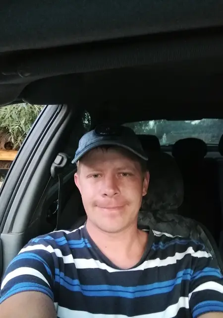 Владимир из Усмани, мне 39, познакомлюсь на одну ночь