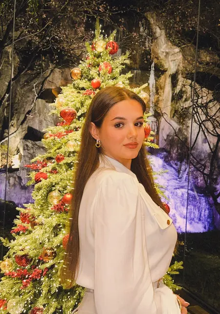 Анна из Санкт-Петербурга, мне 18, познакомлюсь для приятного времяпровождения