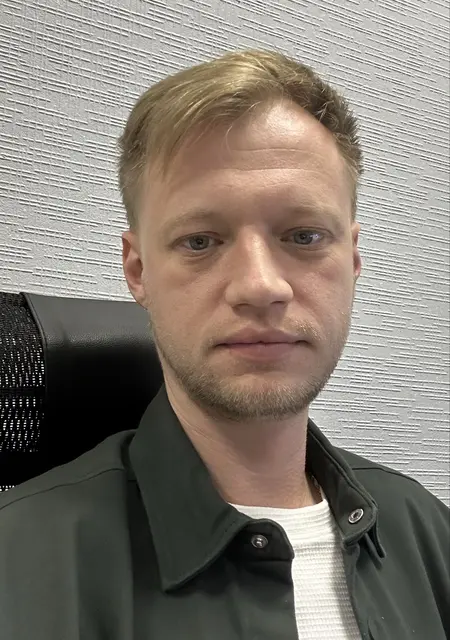 Артем из Ростова-на-Дону, мне 32, познакомлюсь для дружбы