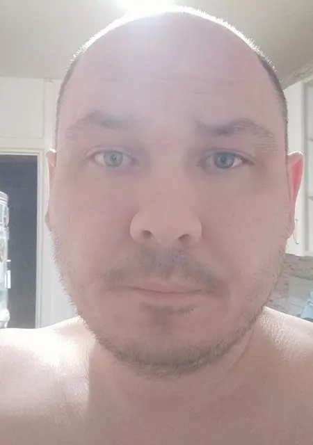 Я Игорь, 47, из Самары, ищу знакомства без обязательств