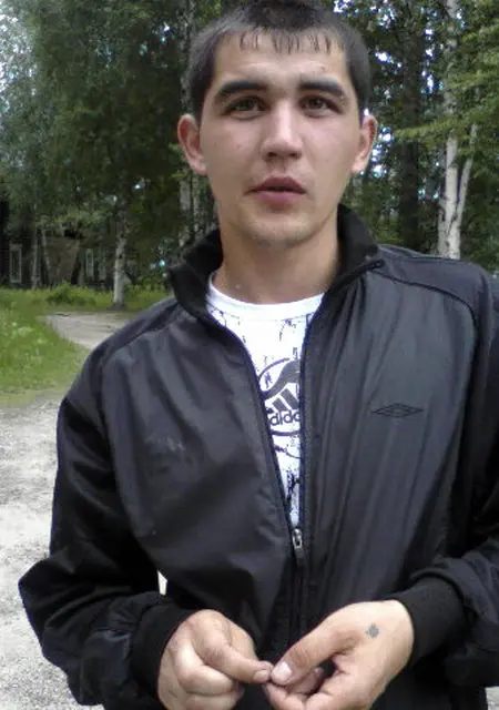 Я Дмитрий, 38, из Колпашева, ищу знакомства на одну ночь