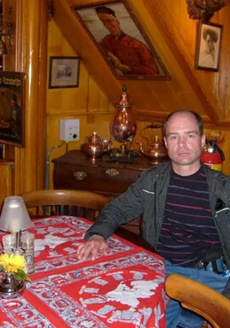 Я Слава, 52, из Енакиева, ищу знакомство для постоянных отношений