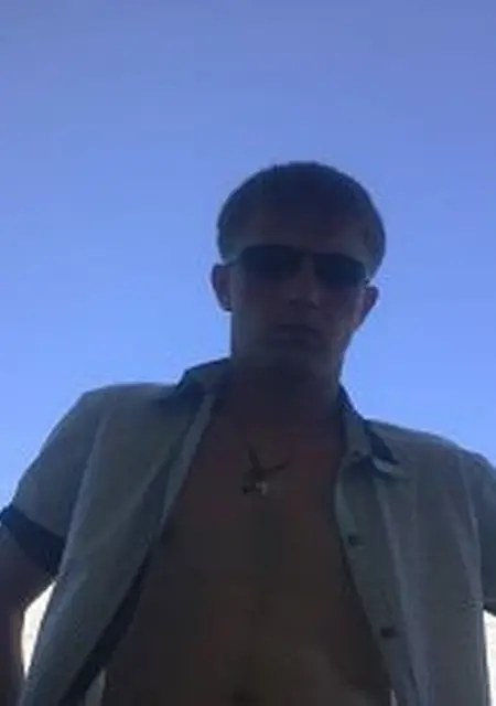 Вячеслав из Чунского, мне 36, познакомлюсь без обязательств