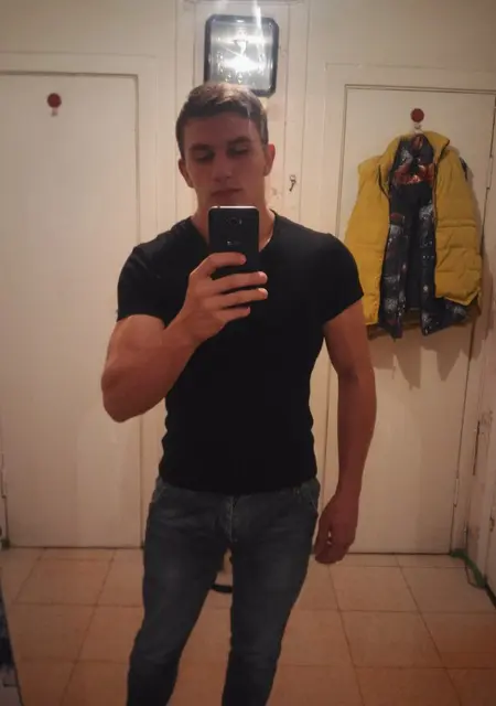 Chest из Ялты, ищу на сайте знакомства на одну ночь