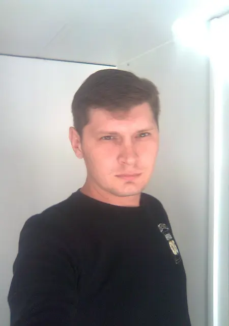 Я Oleg, 45, знакомлюсь для постоянных отношений в Тамбове