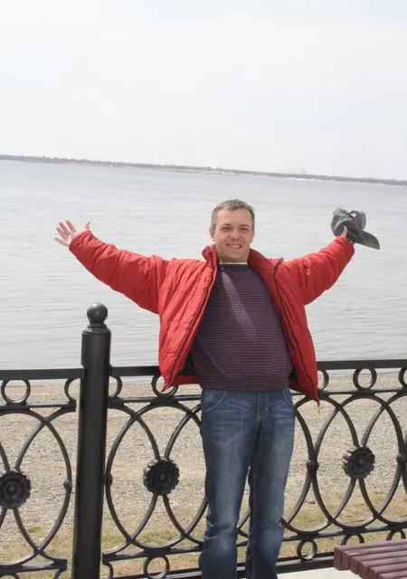 Я Андрей, 49, из Хабаровска, ищу знакомство для постоянных отношений