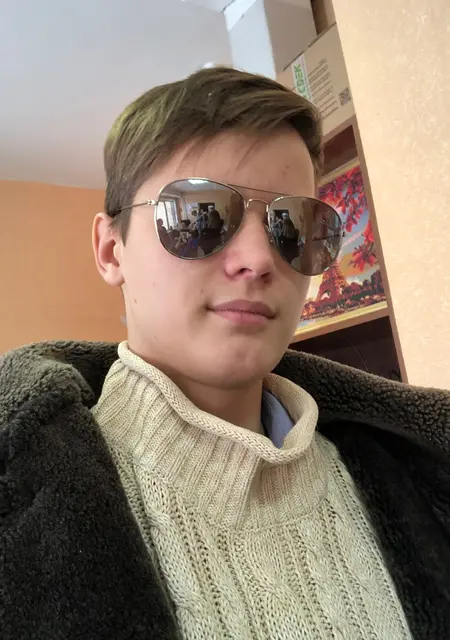 Я Артем, 20, знакомлюсь для вирта в Ангарске