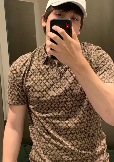 Ismail из Махачкалы, мне 19, познакомлюсь без обязательств