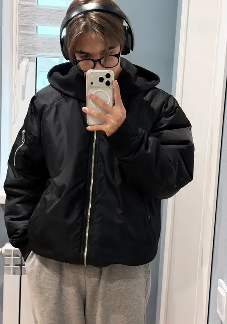 Я Иван, 18, знакомлюсь для приятного времяпровождения в Воронеже