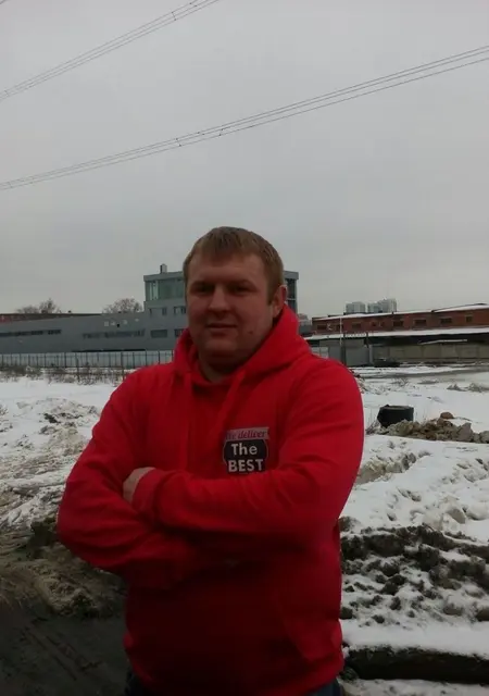 Дима из Волоколамска, мне 42, познакомлюсь на одну ночь