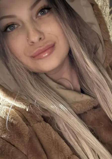 Я Dasha, 29 років з Луганська, шукаю знайомство для дружби