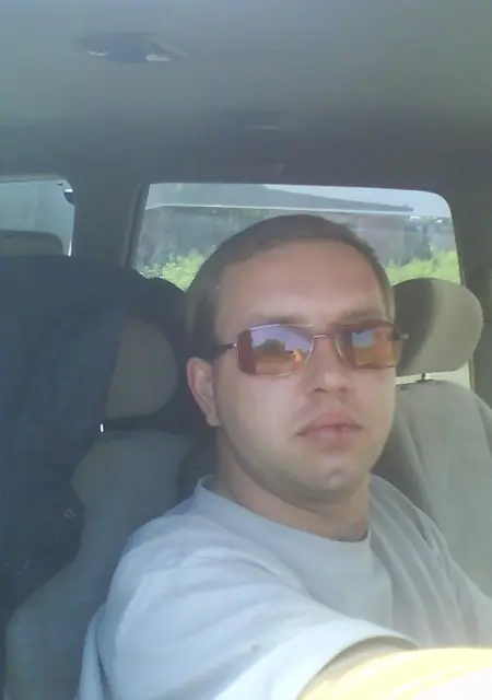 Сергей из Вилючинска, мне 42, познакомлюсь для постоянных отношений