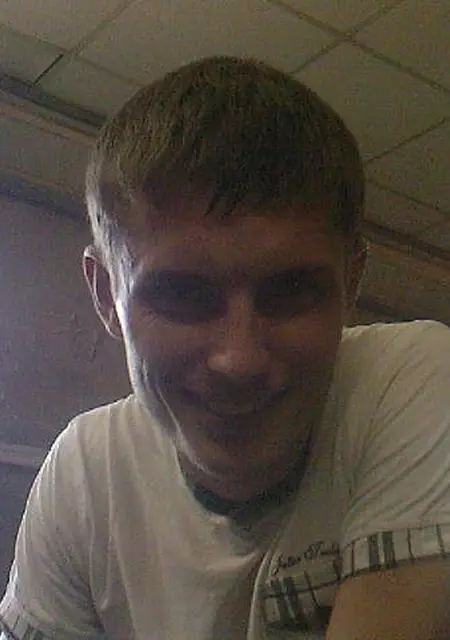 Миша з Кривого Рогу, мені 40 років, познайомлюсь для спілкування