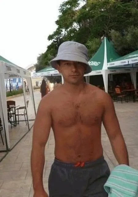 Александр из Люберец, ищу на сайте знакомства на одну ночь