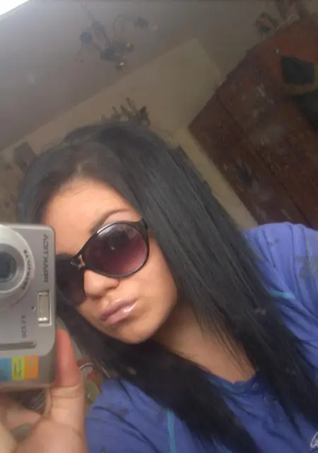 Я Елизавета, 21, из Лихославля, ищу знакомства на одну ночь