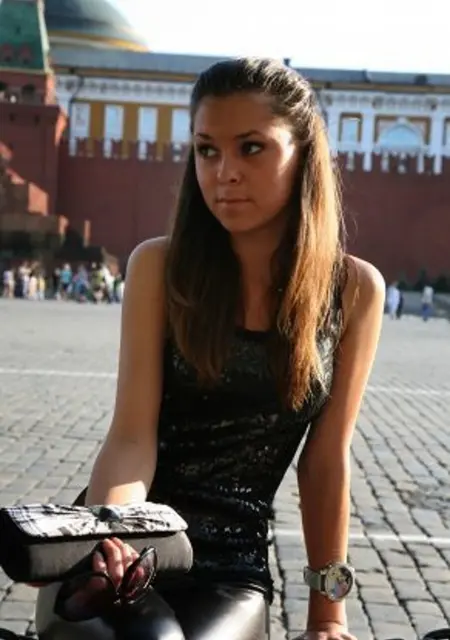 Ольга из Атамановки, мне 24, познакомлюсь для общения