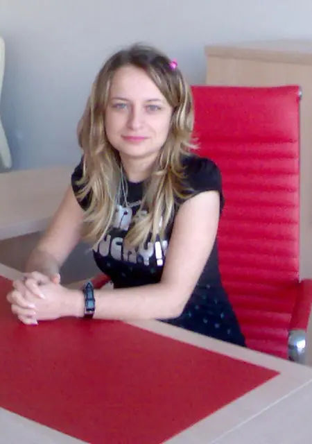 Майя из Кургана, ищу на сайте общение